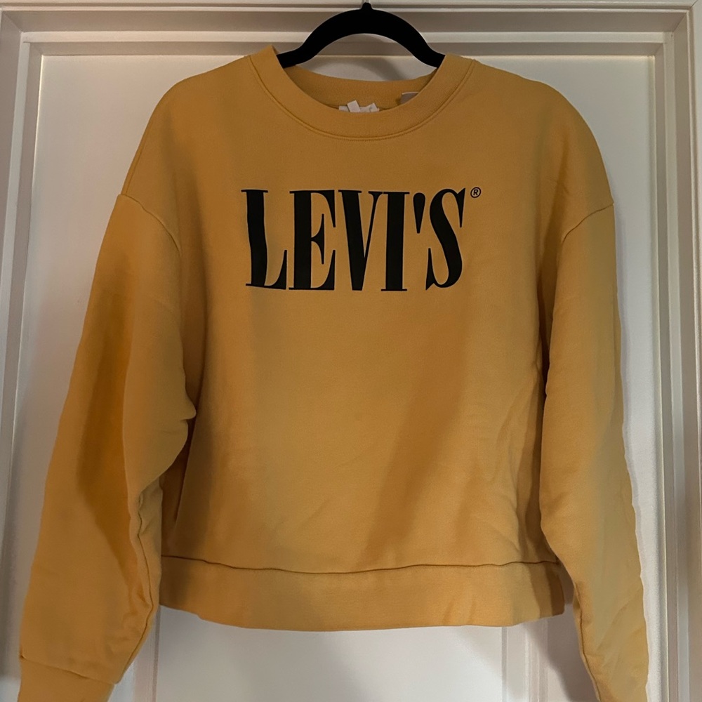 Levi's Women's Mustard Crew Neck Sweatshirt
